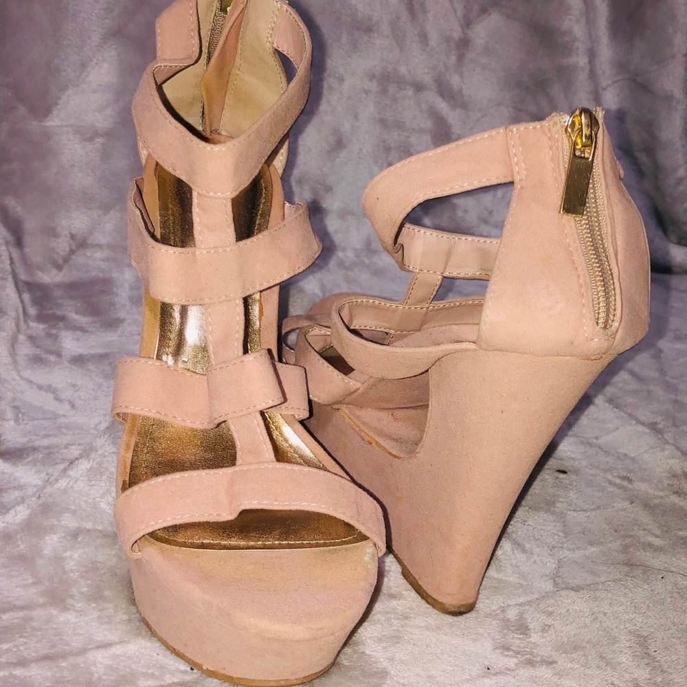 Tan Wedges